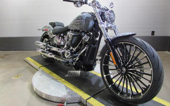 2026 Harley-Davidson® FXBR - Breakout®