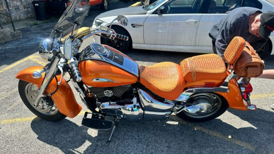 2005 Suzuki Boulevard C90