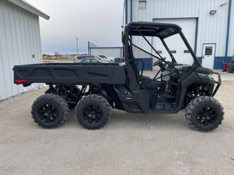 2026 Can-Am Defender 6x6 XT
