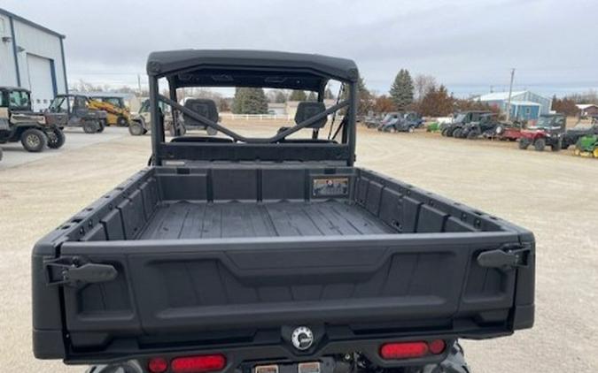 2026 Can-Am Defender 6x6 XT