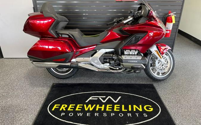 2023 Honda GOLDWING TOUR - Candy Ardent Red