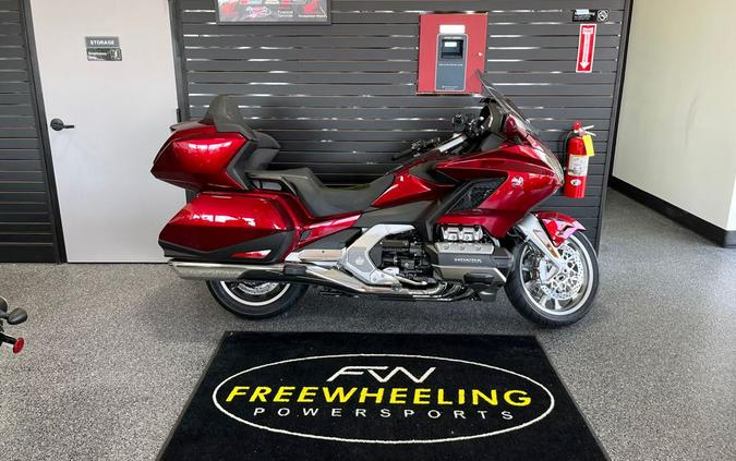 2023 Honda GOLDWING TOUR - Candy Ardent Red