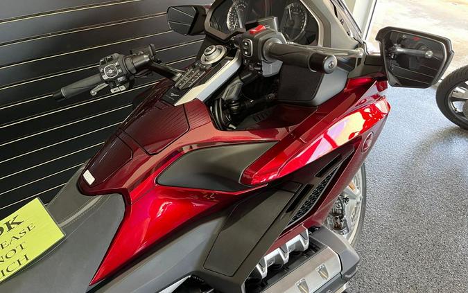 2023 Honda GOLDWING TOUR - Candy Ardent Red