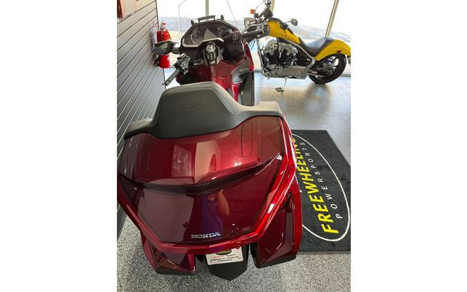 2023 Honda GOLDWING TOUR - Candy Ardent Red