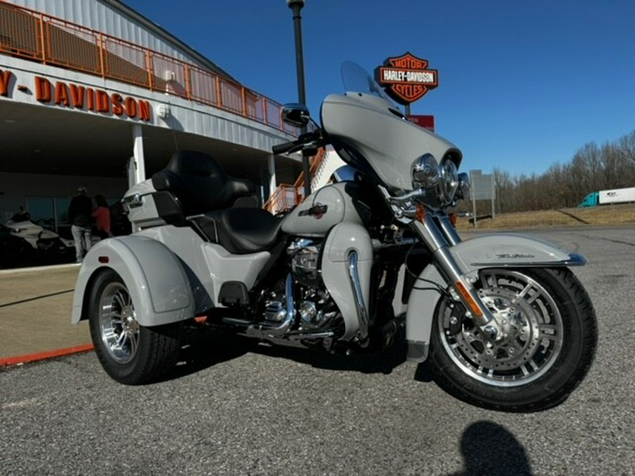 2024 Harley-Davidson Tri Glide Ultra Billiard Gray