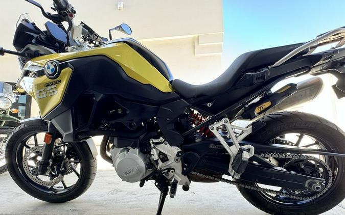 2019 BMW F 750 GS Austin Yellow Metallic Premium