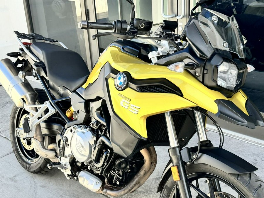 2019 BMW F 750 GS Austin Yellow Metallic Premium