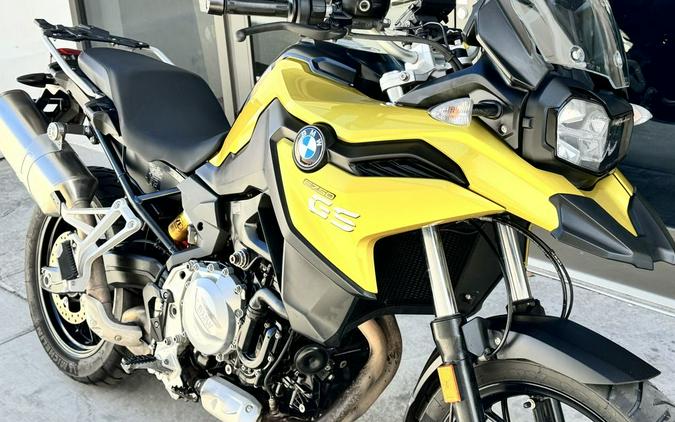 2019 BMW F 750 GS Austin Yellow Metallic Premium