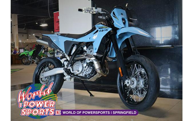 2025 Suzuki DR-Z 4SM BASE