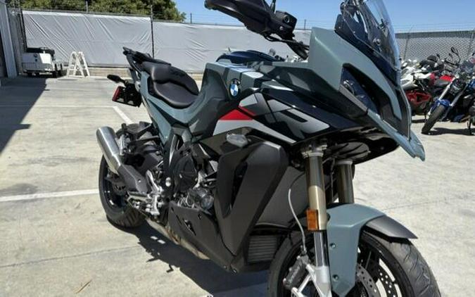 2026 BMW S 1000 XR