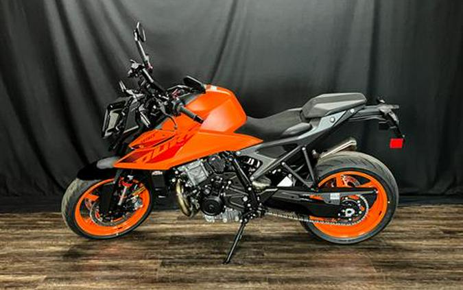 2024 KTM 990 Duke