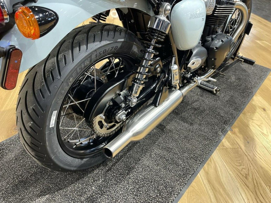 2023 Triumph BONNEVILLE T100 Meriden Blue Tangerine