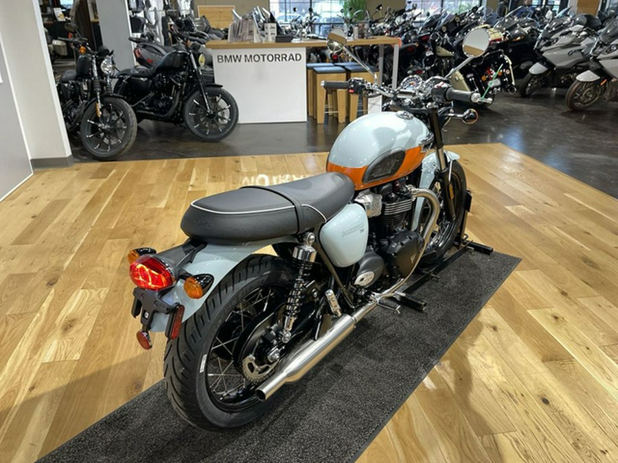 2023 Triumph BONNEVILLE T100 Meriden Blue Tangerine