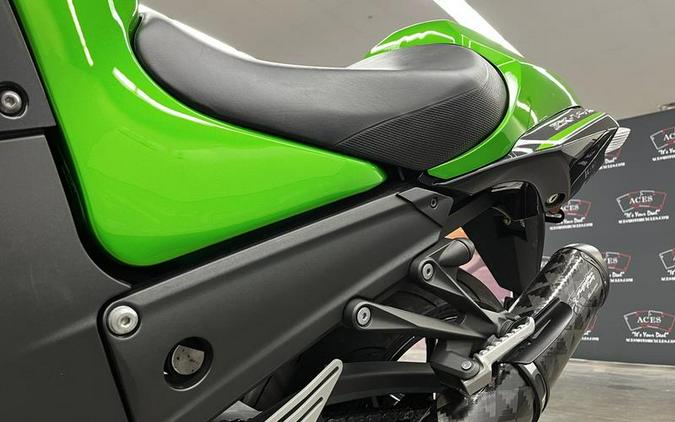 2015 Kawasaki Ninja® ZX™-14R ABS 30th Anniversary