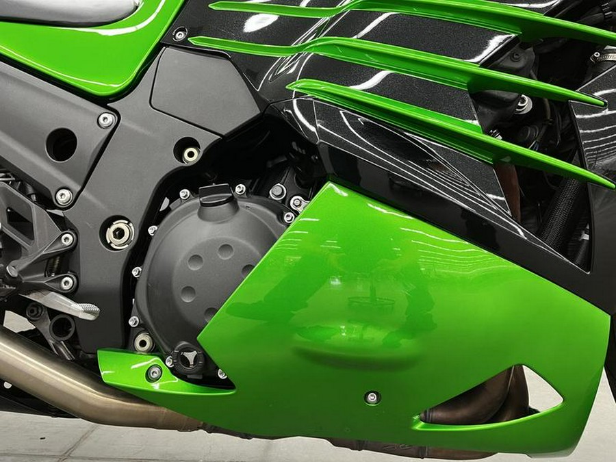 2015 Kawasaki Ninja® ZX™-14R ABS 30th Anniversary