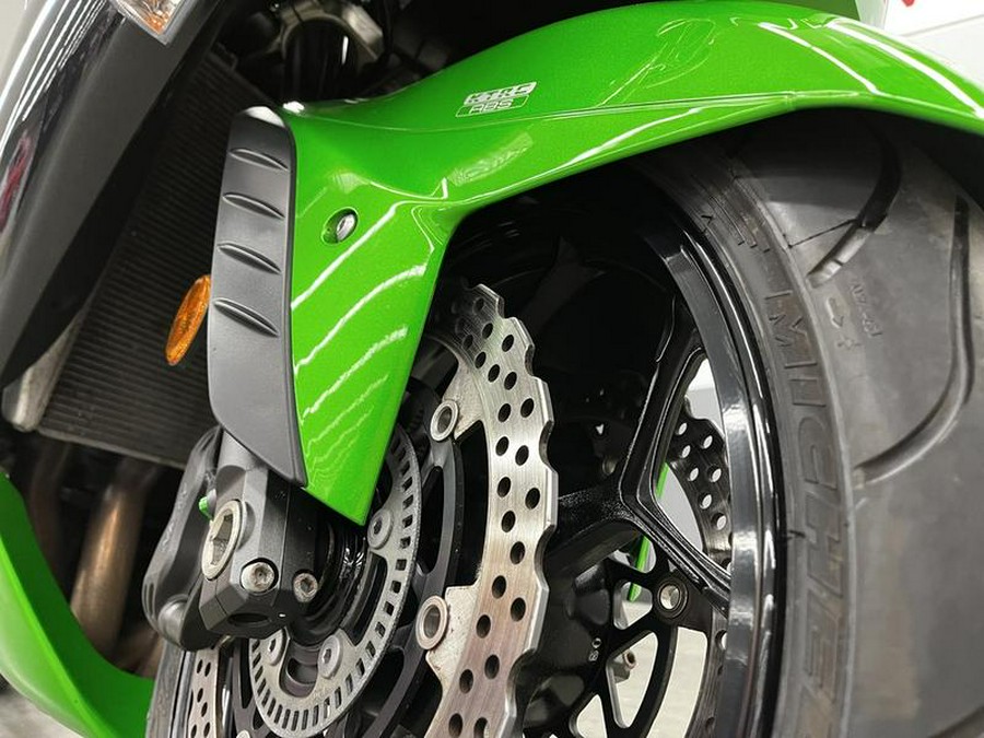 2015 Kawasaki Ninja® ZX™-14R ABS 30th Anniversary