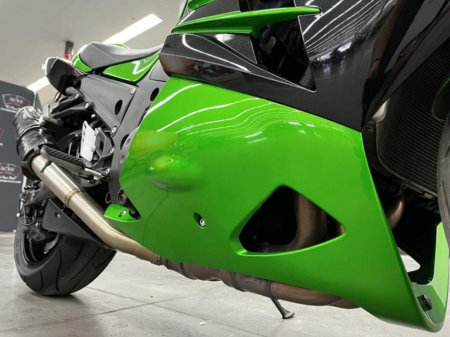 2015 Kawasaki Ninja® ZX™-14R ABS 30th Anniversary