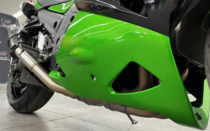 2015 Kawasaki Ninja® ZX™-14R ABS 30th Anniversary