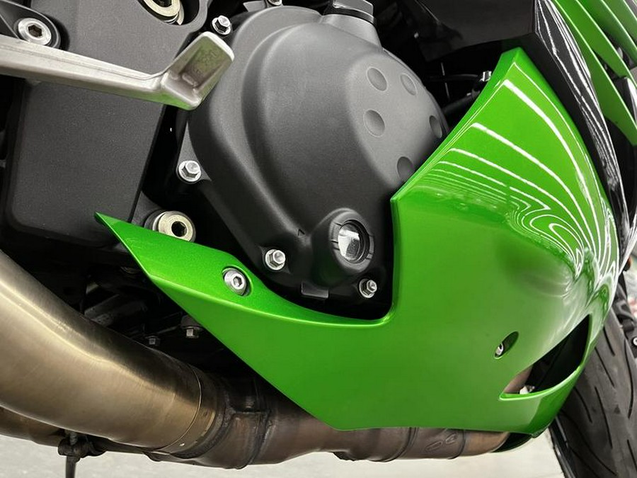 2015 Kawasaki Ninja® ZX™-14R ABS 30th Anniversary