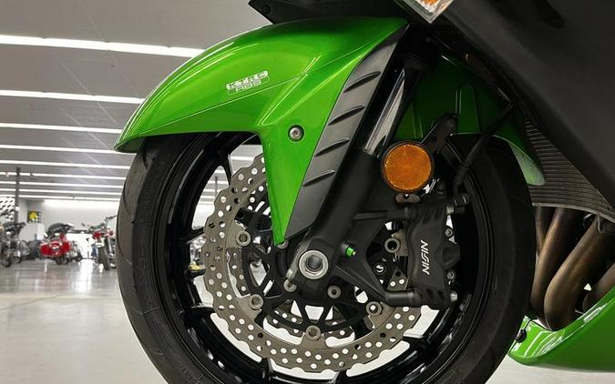 2015 Kawasaki Ninja® ZX™-14R ABS 30th Anniversary