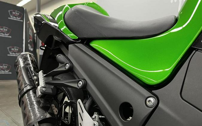 2015 Kawasaki Ninja® ZX™-14R ABS 30th Anniversary