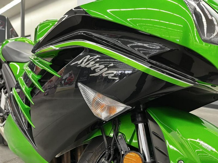 2015 Kawasaki Ninja® ZX™-14R ABS 30th Anniversary