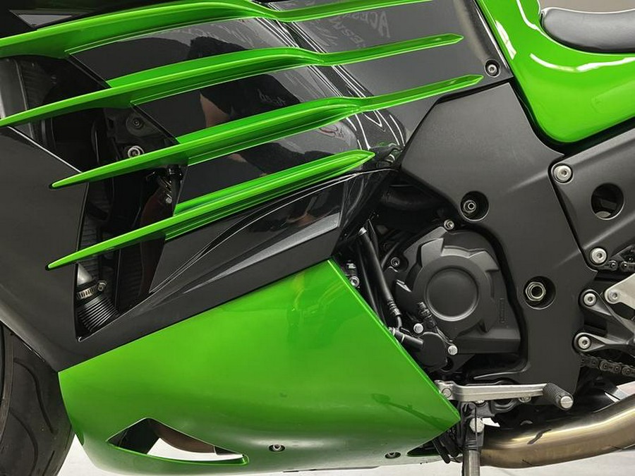 2015 Kawasaki Ninja® ZX™-14R ABS 30th Anniversary