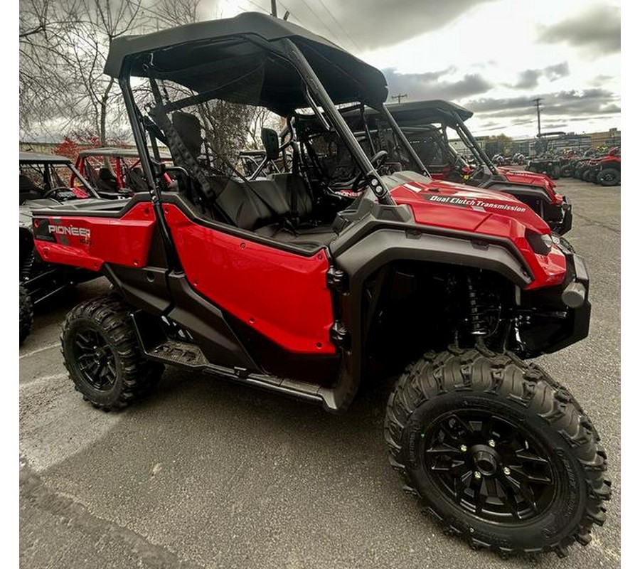 2025 Honda® Pioneer 1000 Deluxe