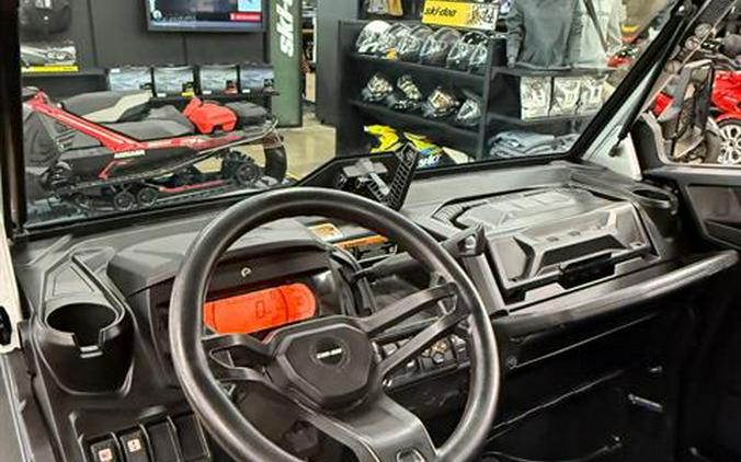 2024 Can-Am Defender X MR With Half-Doors