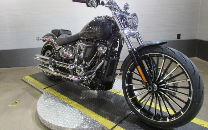2026 Harley-Davidson® FXBR - Breakout®