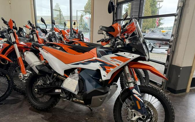2025 KTM 890 Adventure R