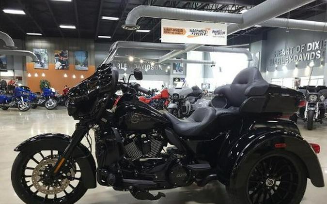 2025 Harley-Davidson Tri Glide® Ultra