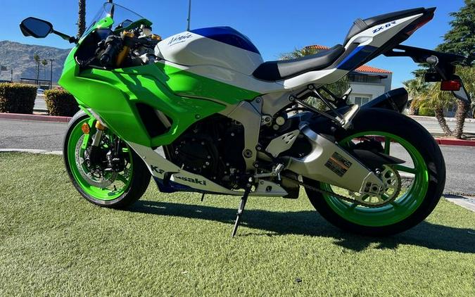 2024 Kawasaki Ninja® ZX™-6R 40th Anniversary Edition ABS