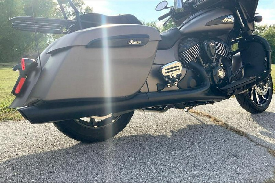 2019 Indian Motorcycle® Chieftain Dark Horse® Thunder Black Smoke