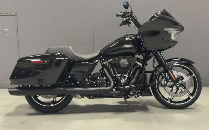 FLTRX 2025 Road Glide®