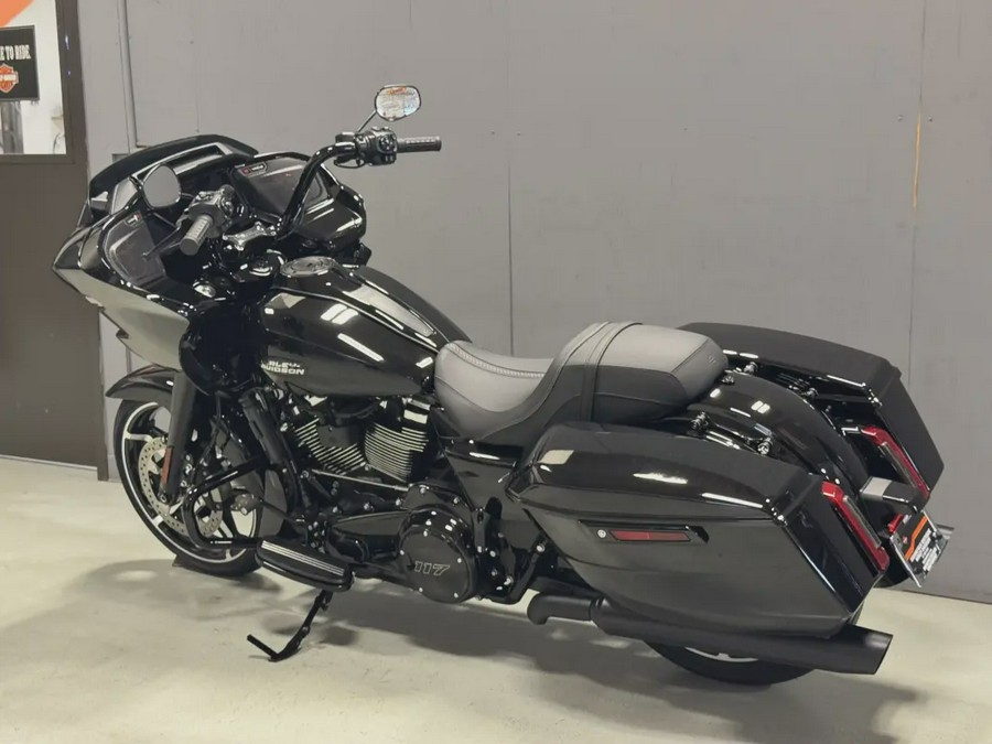 FLTRX 2025 Road Glide®