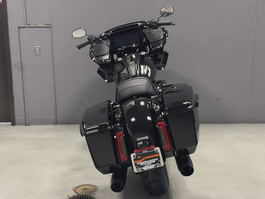 FLTRX 2025 Road Glide®