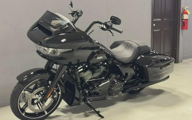 FLTRX 2025 Road Glide®