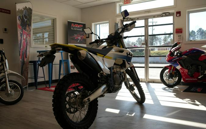 2024 Husqvarna Motorcycles FE 350 S