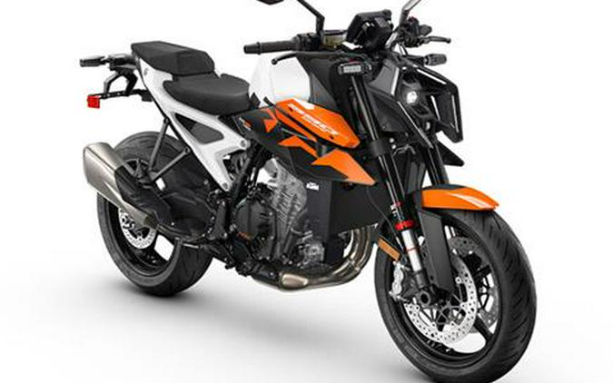 2026 KTM 990 Duke