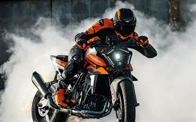 2026 KTM 990 Duke