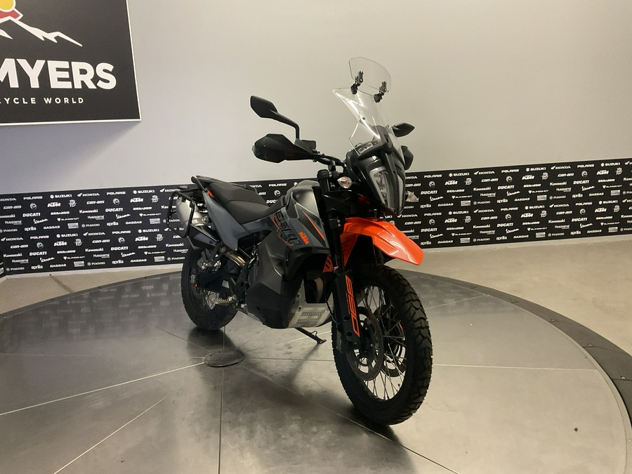 2021 KTM 890 ADVENTURE - 16019U