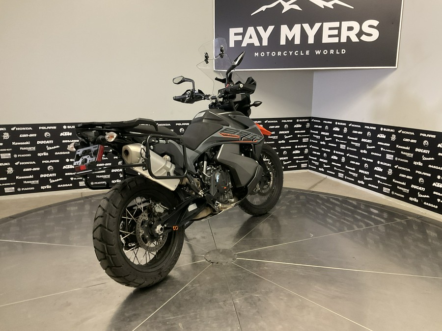 2021 KTM 890 ADVENTURE - 16019U
