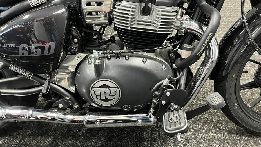 2024 Royal Enfield SUPER METEOR 650