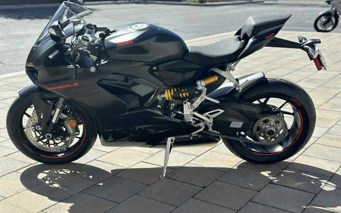 2024 Ducati Panigale V2 Black on Black