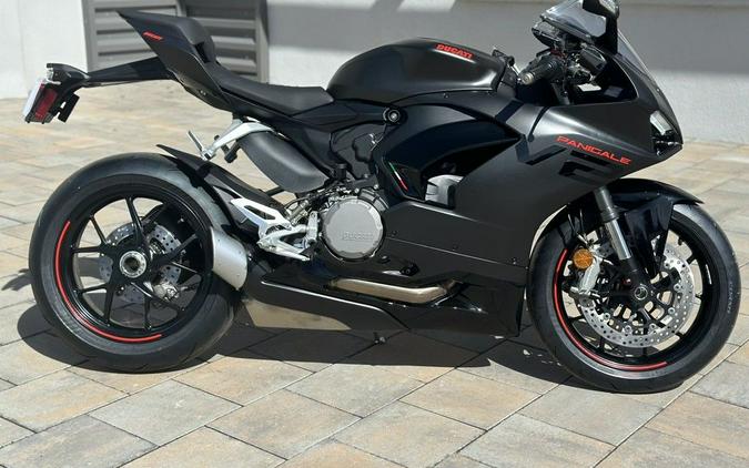 2024 Ducati Panigale V2 Black on Black