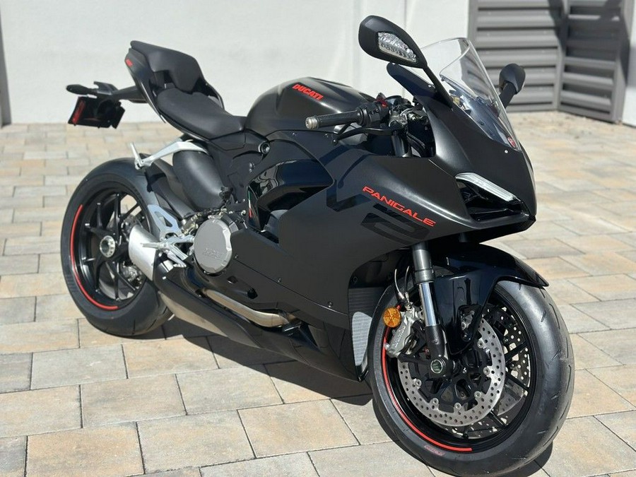 2024 Ducati Panigale V2 Black on Black