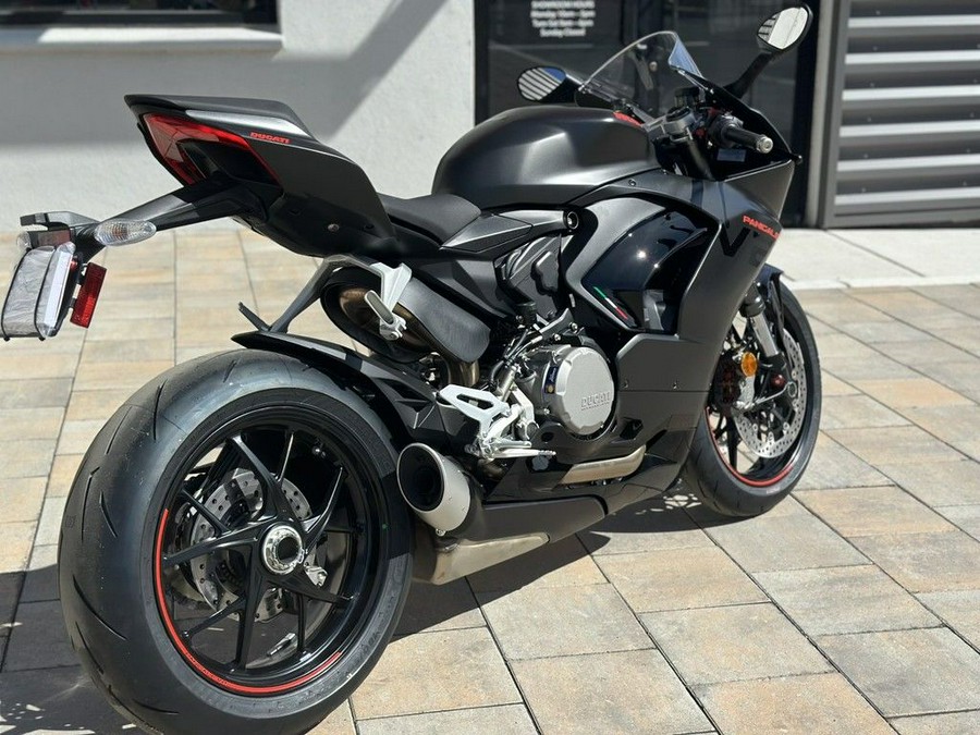 2024 Ducati Panigale V2 Black on Black