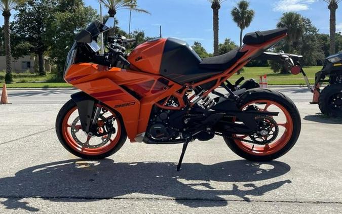 2024 KTM RC 390