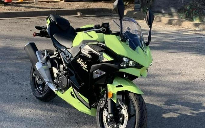 2026 Kawasaki Ninja® 500